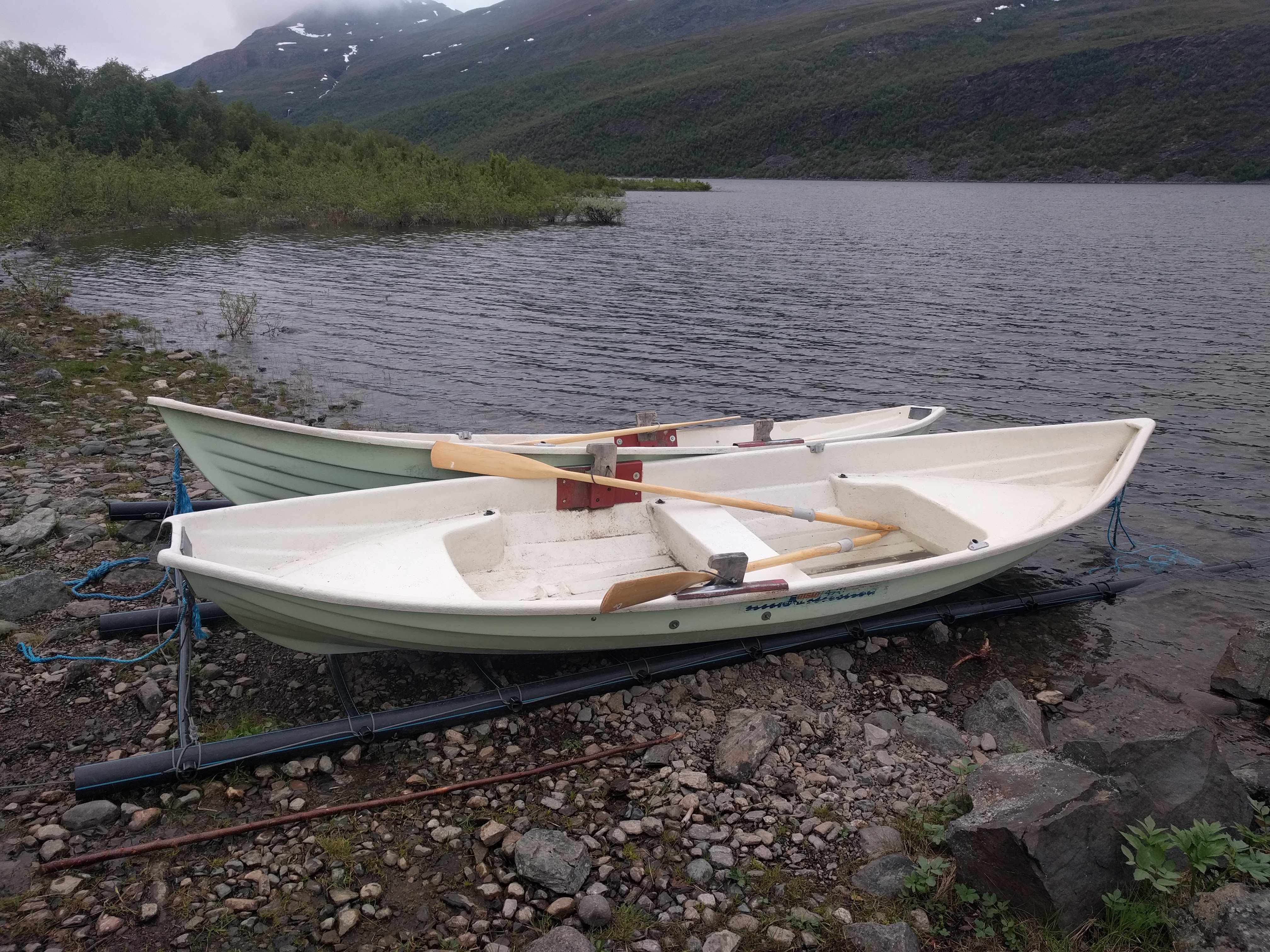 Two unused canoes near Teusajaure